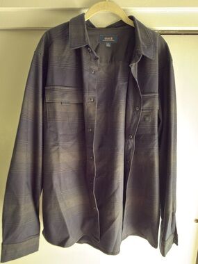 Roark Dark Navy Striped Button-Up NWT